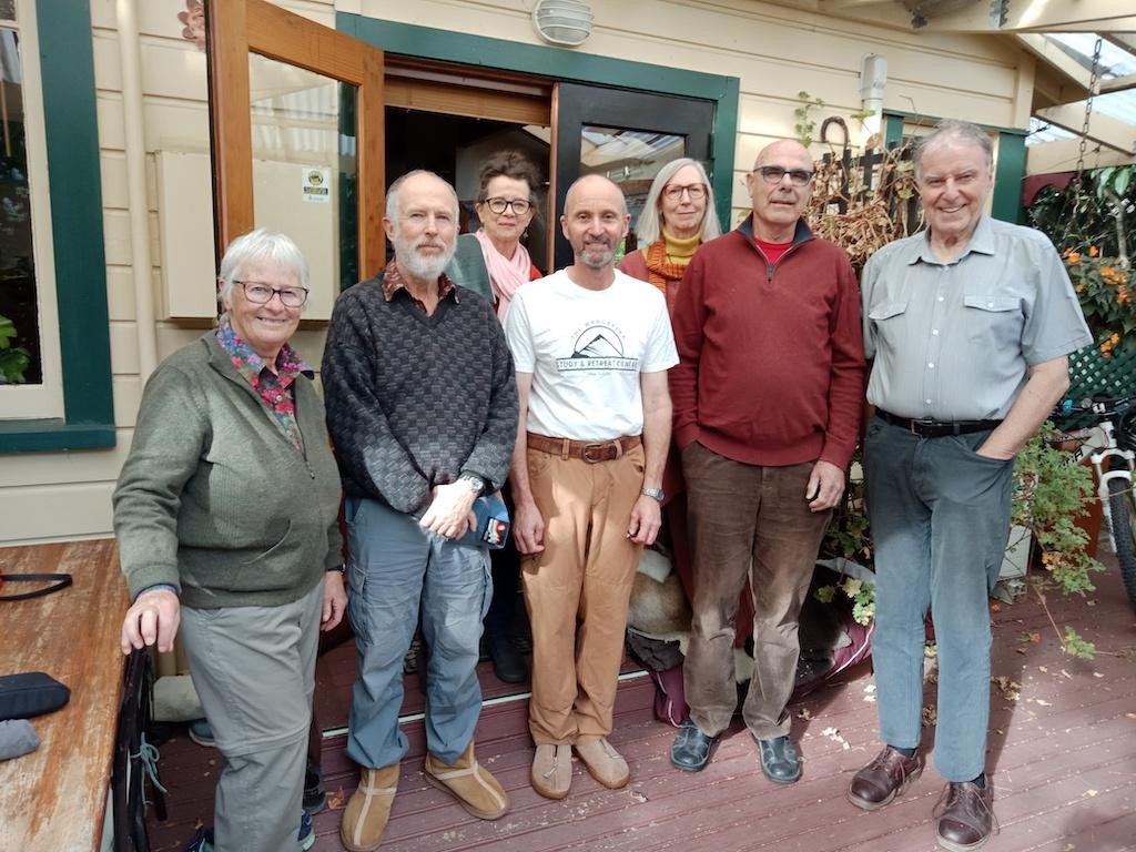 L to R: Mary, Tarchin, Shelley, Mark, Bonni, Matthew, Keith.